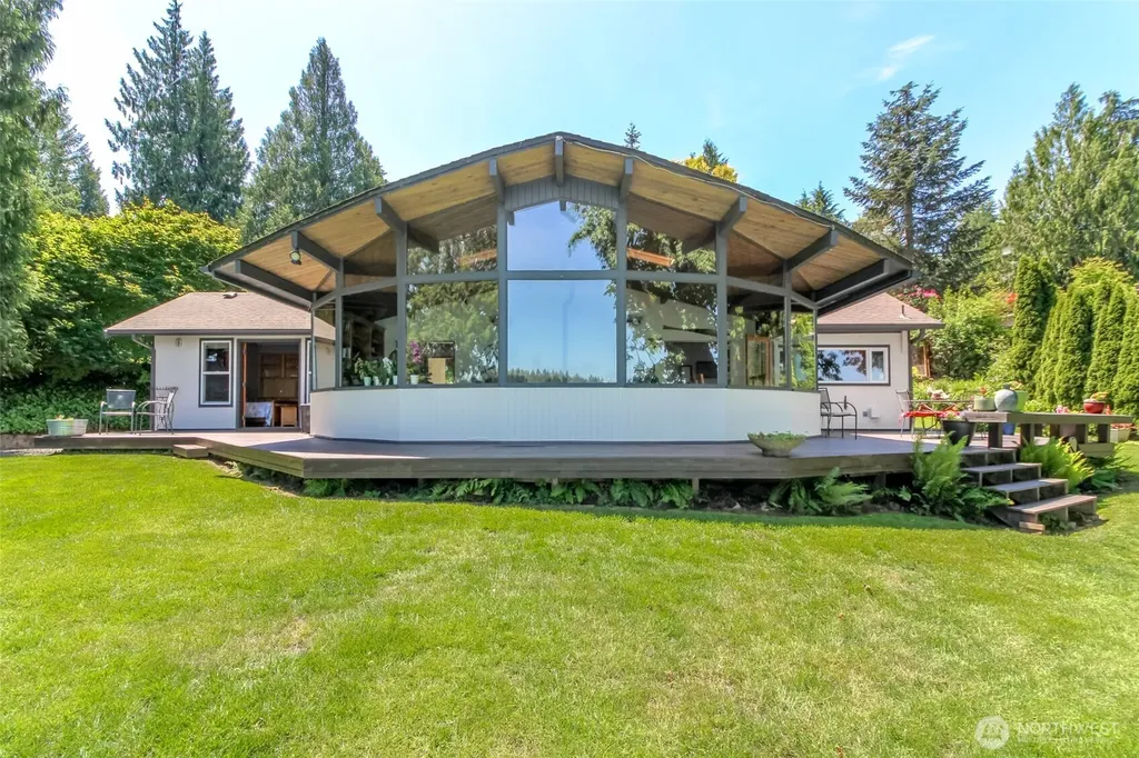 7902 Kelly Beach Road Olympia WA 98513