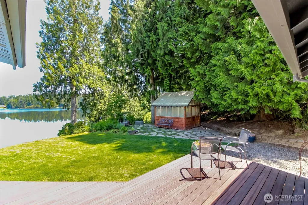 7902 Kelly Beach Road Olympia WA 98513