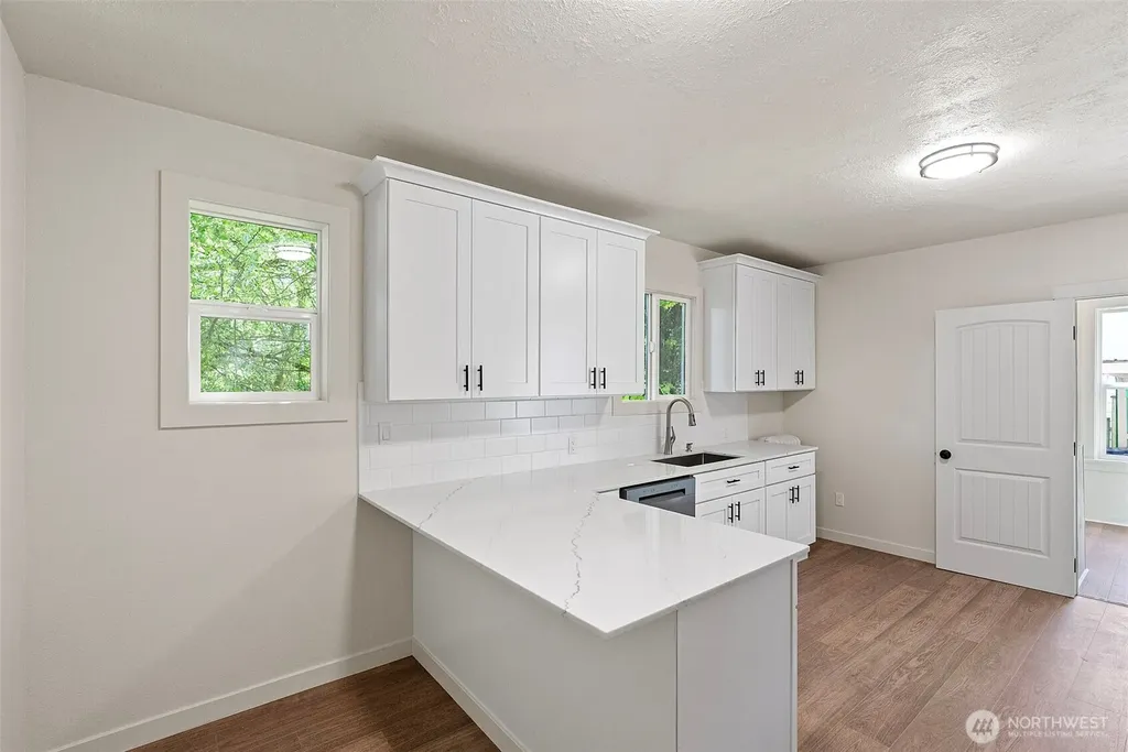 621 S Pine Street Tacoma WA 98405