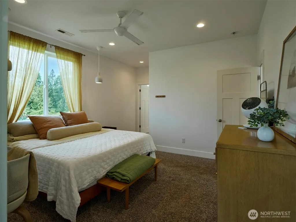 560 Park Road Winlock WA 98596