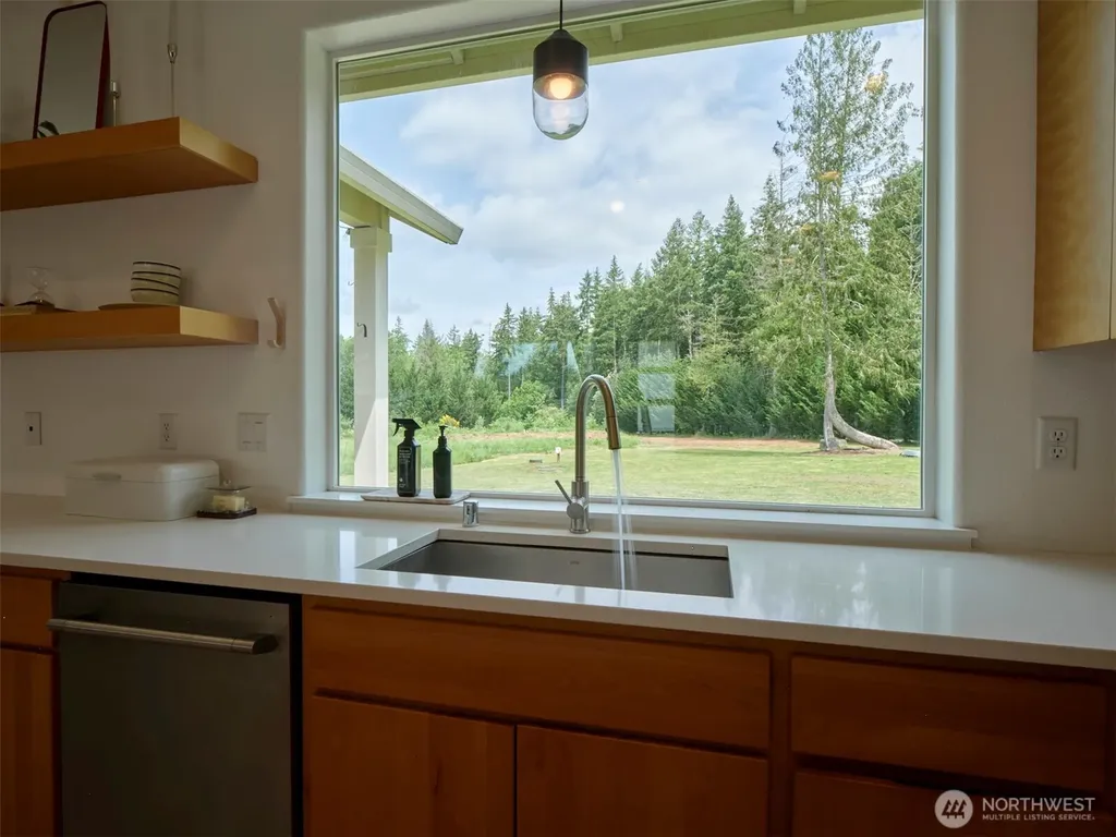 560 Park Road Winlock WA 98596