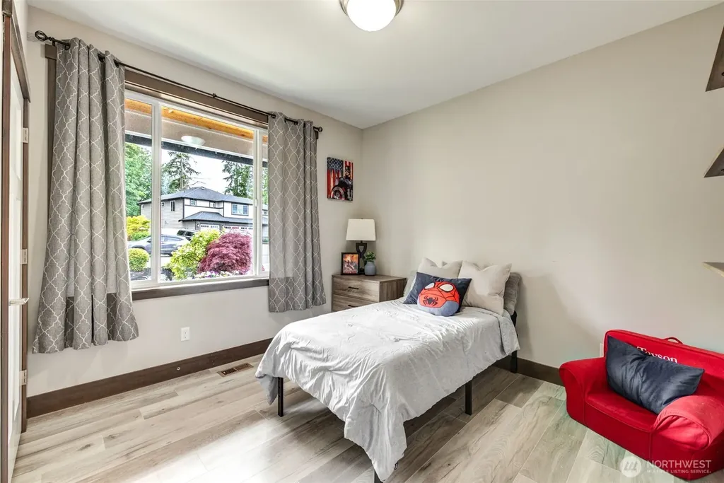 5529 159th Avenue SE Snohomish WA 98290
