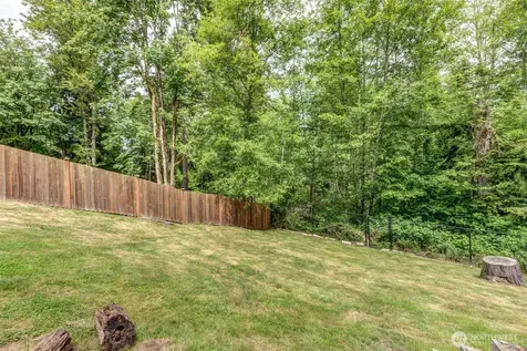 5529 159th Avenue SE Snohomish WA 98290