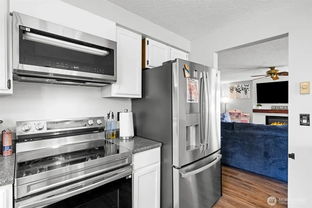 1410 W 10th Street Port Angeles WA 98363