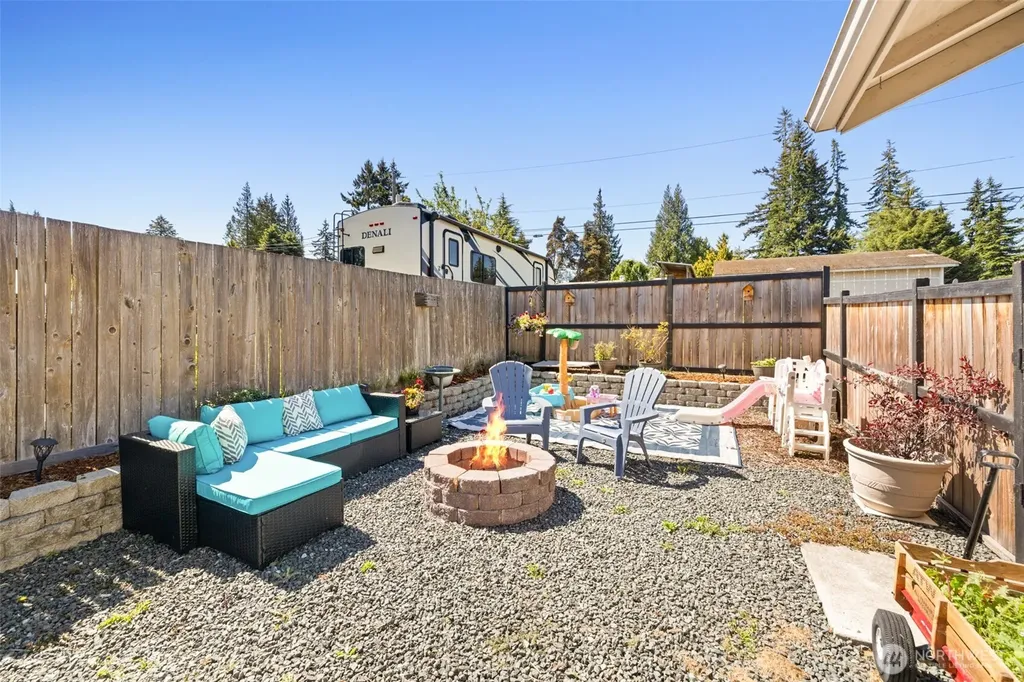 1410 W 10th Street Port Angeles WA 98363