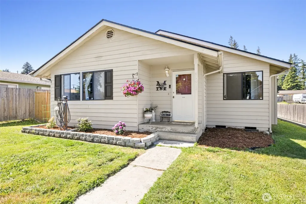 1410 W 10th Street Port Angeles WA 98363