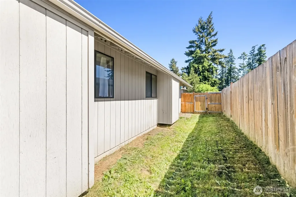 1410 W 10th Street Port Angeles WA 98363