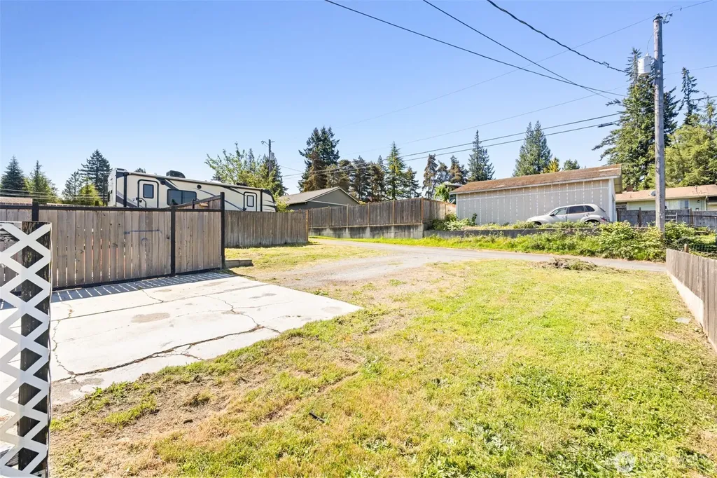 1410 W 10th Street Port Angeles WA 98363