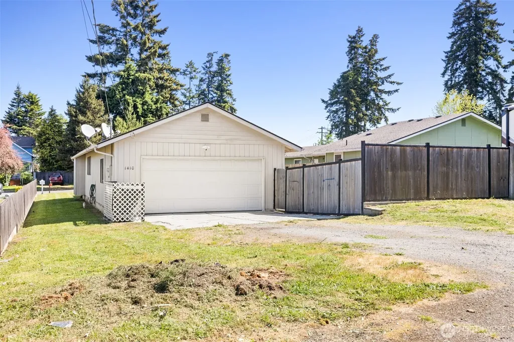 1410 W 10th Street Port Angeles WA 98363