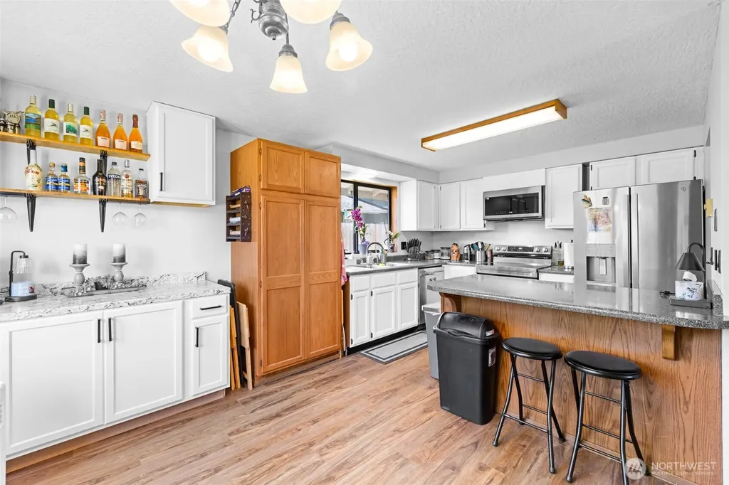1410 W 10th Street Port Angeles WA 98363