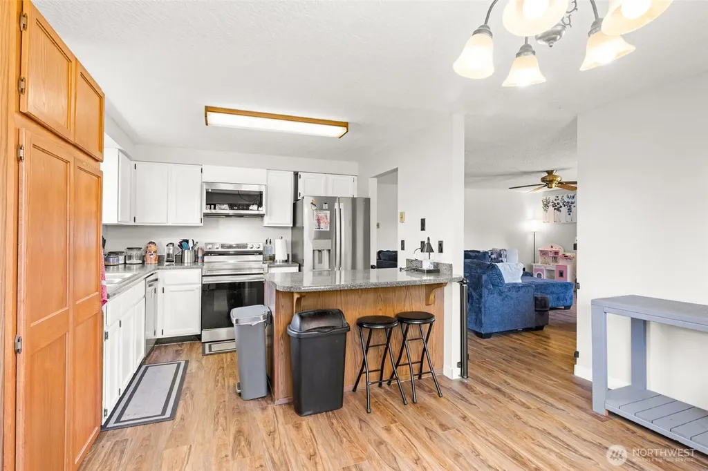 1410 W 10th Street Port Angeles WA 98363
