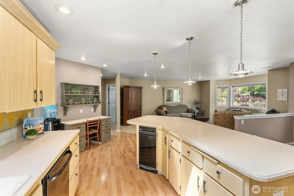 2226 35th St NW Gig Harbor WA 98335