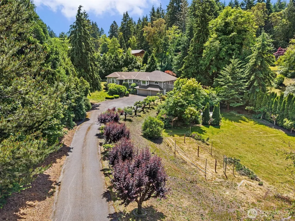 2226 35th St NW Gig Harbor WA 98335