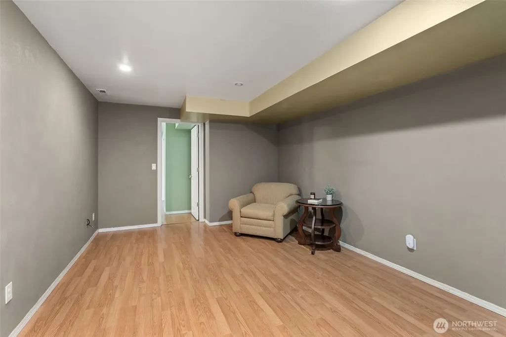 2226 35th St NW Gig Harbor WA 98335