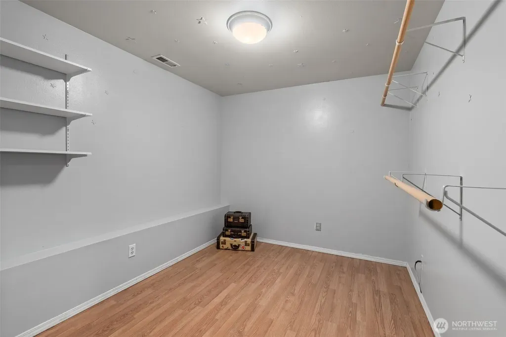 2226 35th St NW Gig Harbor WA 98335
