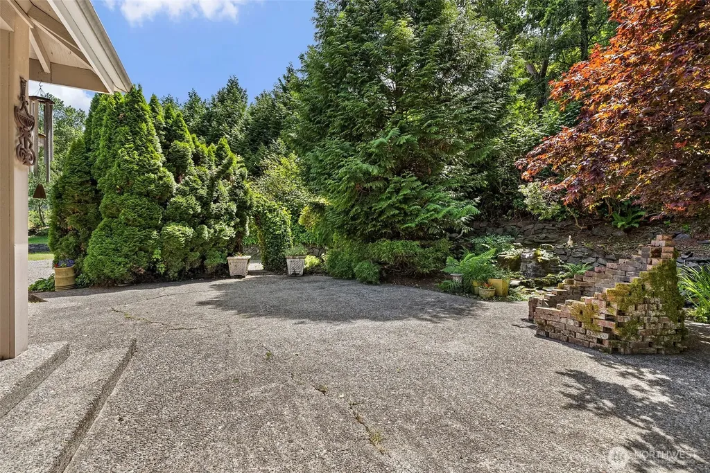 2226 35th St NW Gig Harbor WA 98335