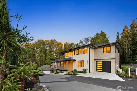 19926 68th Avenue NE Kenmore WA 98028