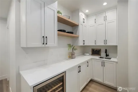 19926 68th Avenue NE Kenmore WA 98028