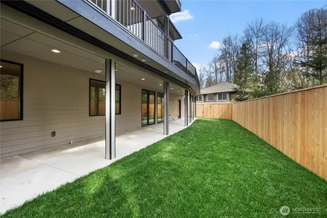 19926 68th Avenue NE Kenmore WA 98028