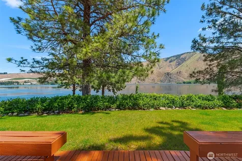 15055 N Lakeshore Drive Entiat WA 98822