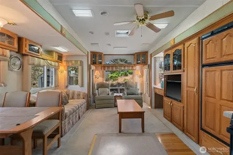 15055 N Lakeshore Drive Entiat WA 98822