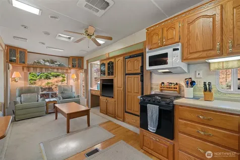 15055 N Lakeshore Drive Entiat WA 98822