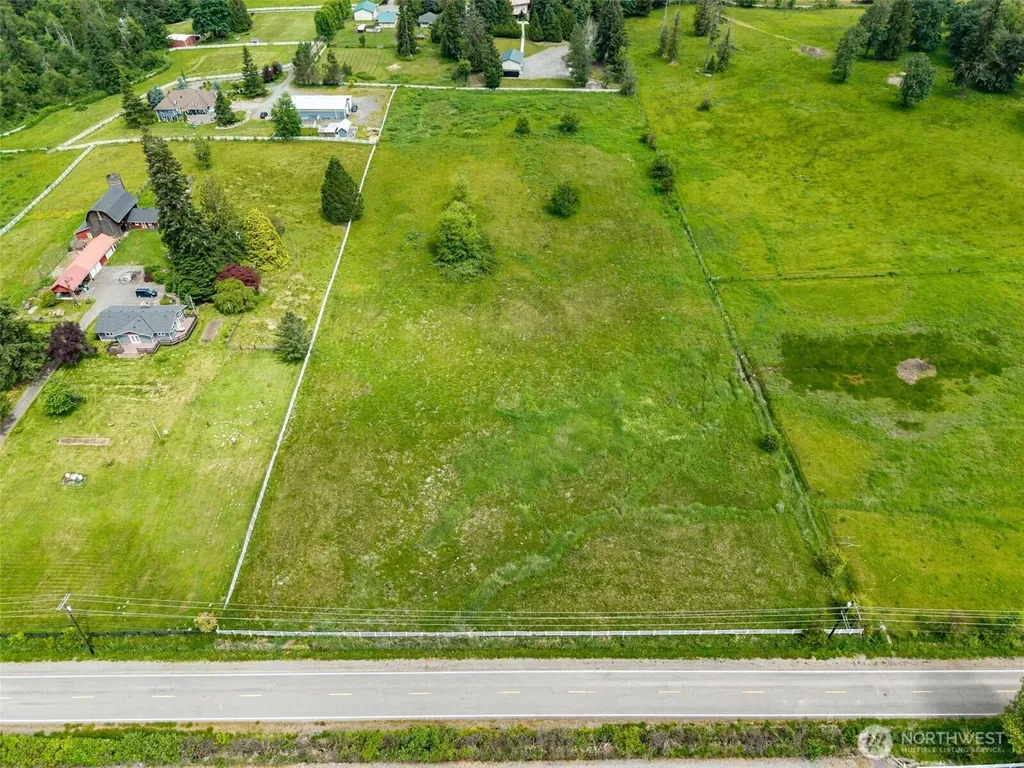 266 SE 200th Street Maple Valley WA 98038