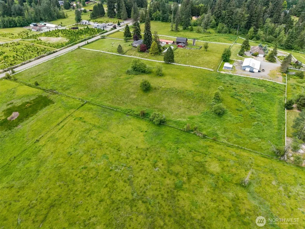 266 SE 200th Street Maple Valley WA 98038