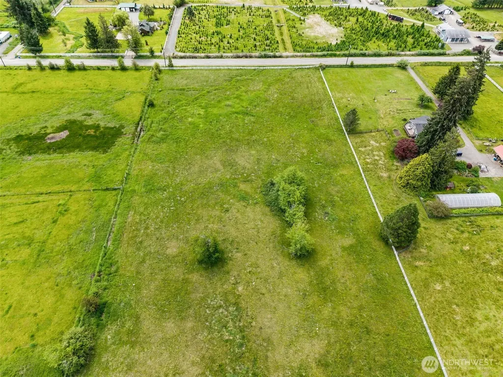 266 SE 200th Street Maple Valley WA 98038