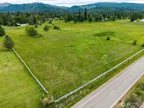 266 SE 200th Street Maple Valley WA 98038