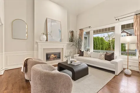 2211 204th Place NE Sammamish WA 98074