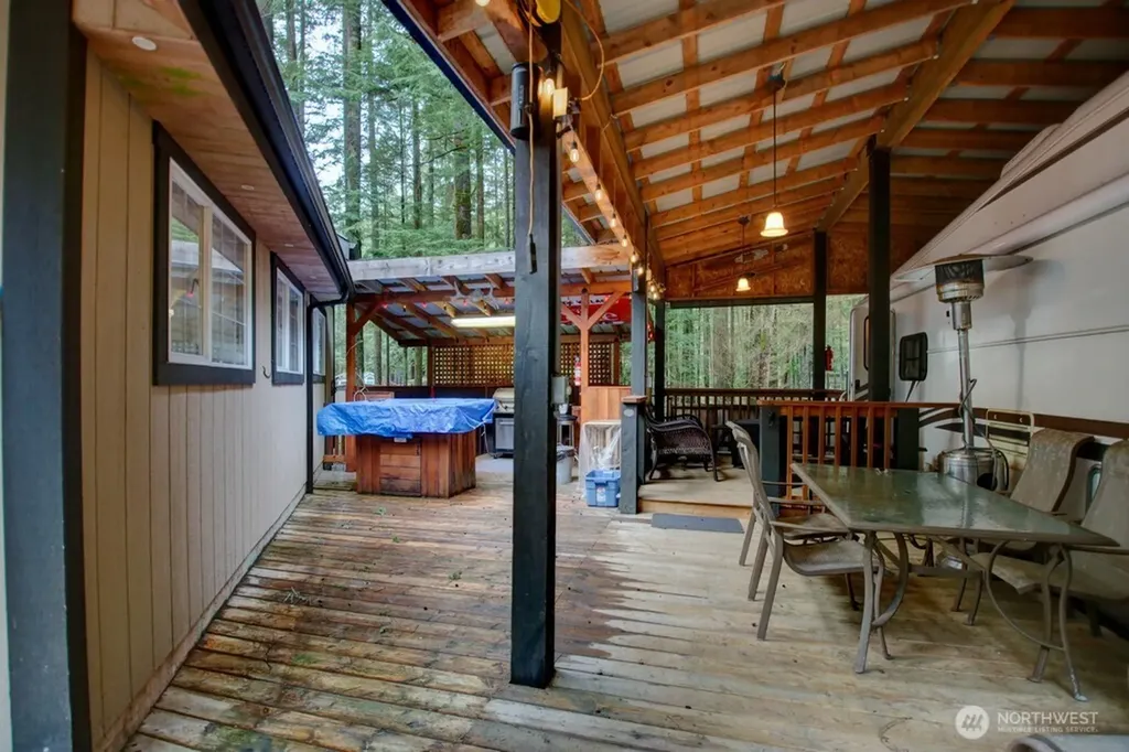 2061 Exit Road Sumas WA 98295