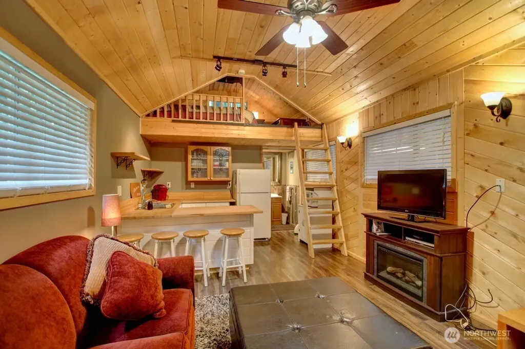 2061 Exit Road Sumas WA 98295