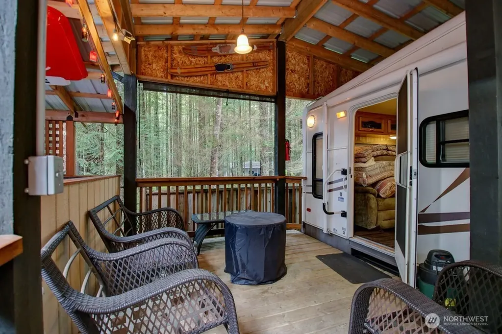 2061 Exit Road Sumas WA 98295
