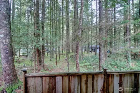 2061 Exit Road Sumas WA 98295