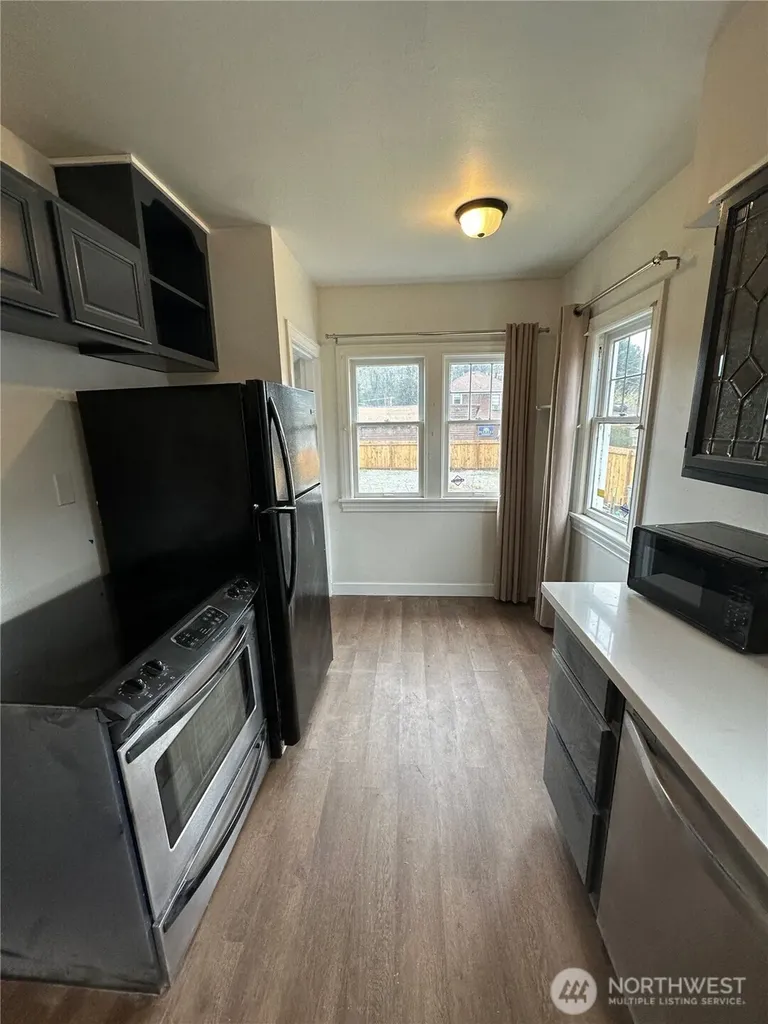 414 2nd Avenue S Kent WA 98032