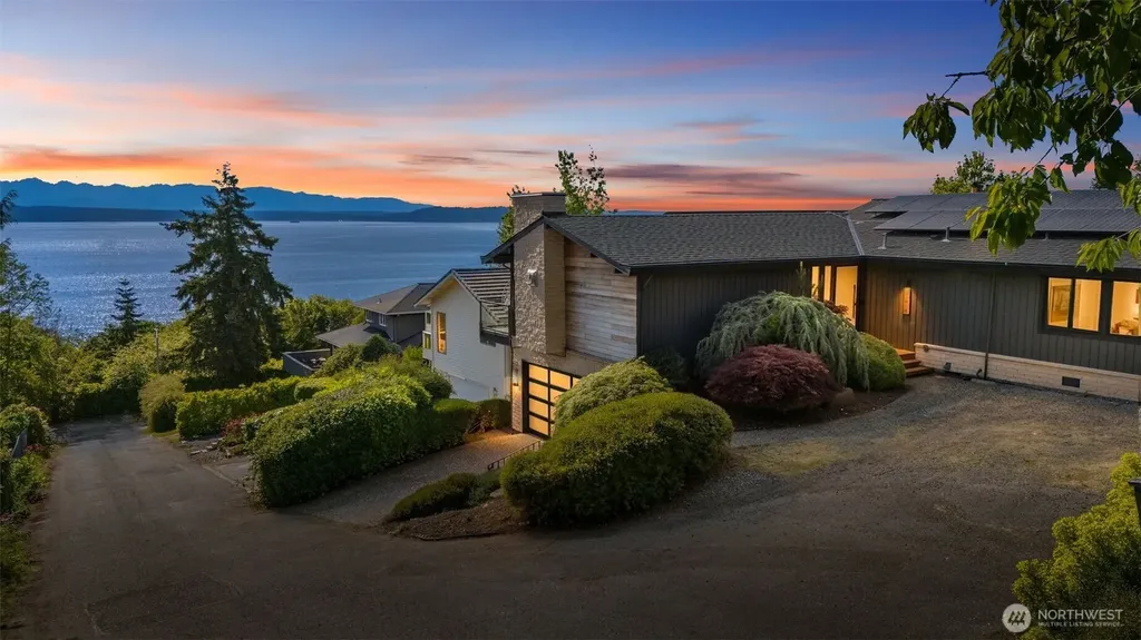 2606 NW 201st Street Shoreline WA 98177