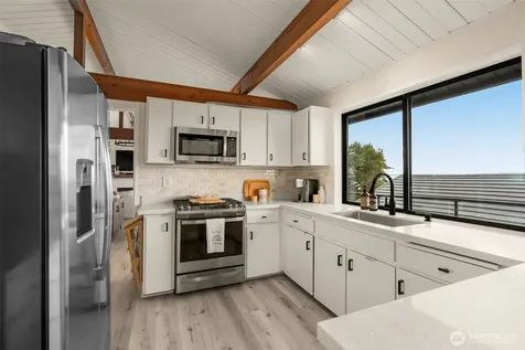 2606 NW 201st Street Shoreline WA 98177