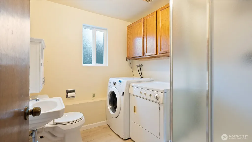 2043 NE Ridgewood Drive Poulsbo WA 98370