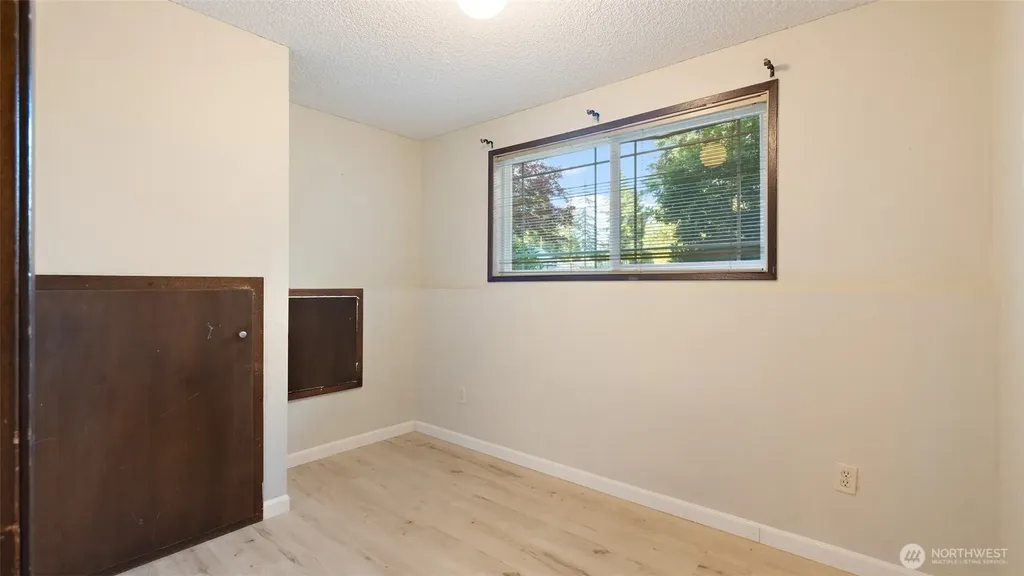 2043 NE Ridgewood Drive Poulsbo WA 98370