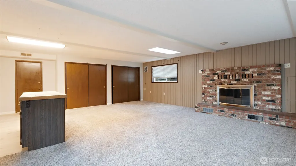 2043 NE Ridgewood Drive Poulsbo WA 98370