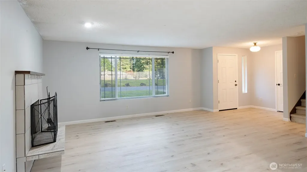 2043 NE Ridgewood Drive Poulsbo WA 98370
