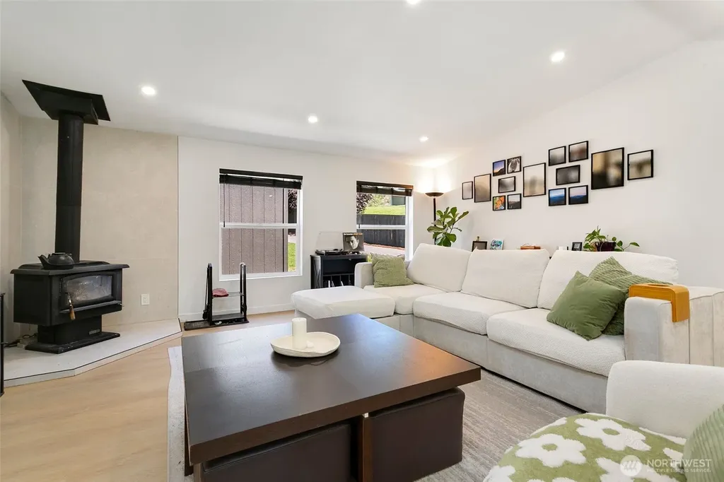 19616 SE 192nd Street Renton WA 98058