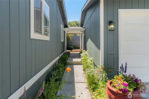 17138 117th Court NE Bothell WA 98011