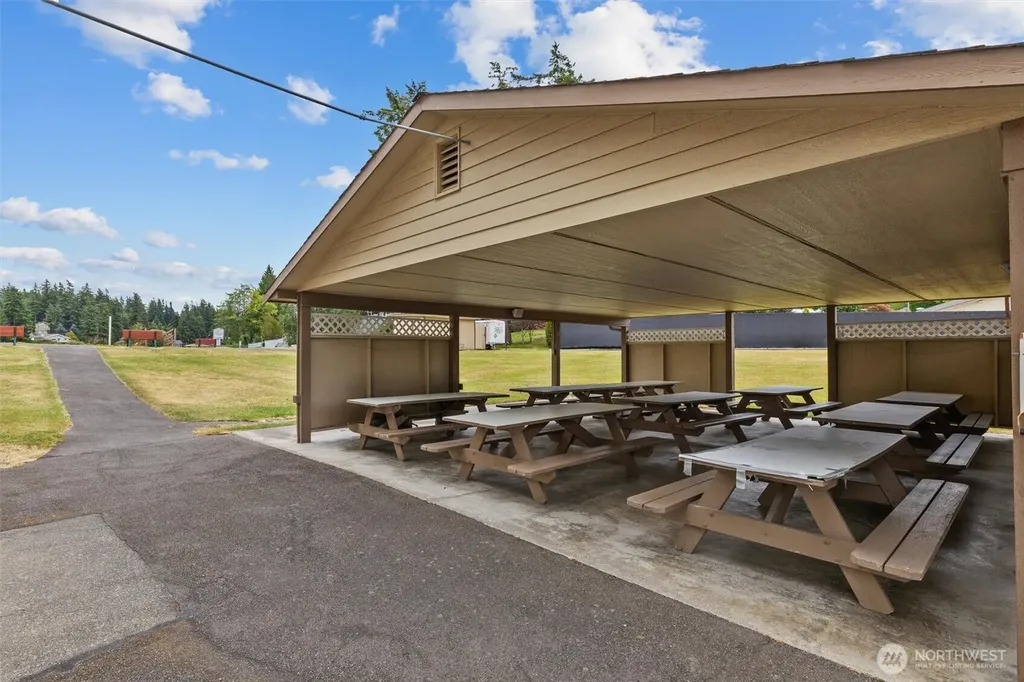 256 Scotland Drive Camano Island WA 98282