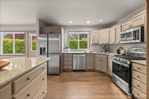 256 Scotland Drive Camano Island WA 98282