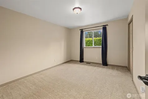 256 Scotland Drive Camano Island WA 98282