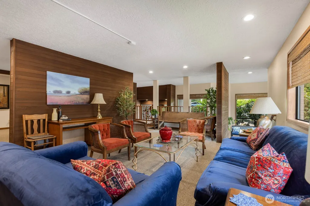 1070 5th Avenue S Edmonds WA 98020