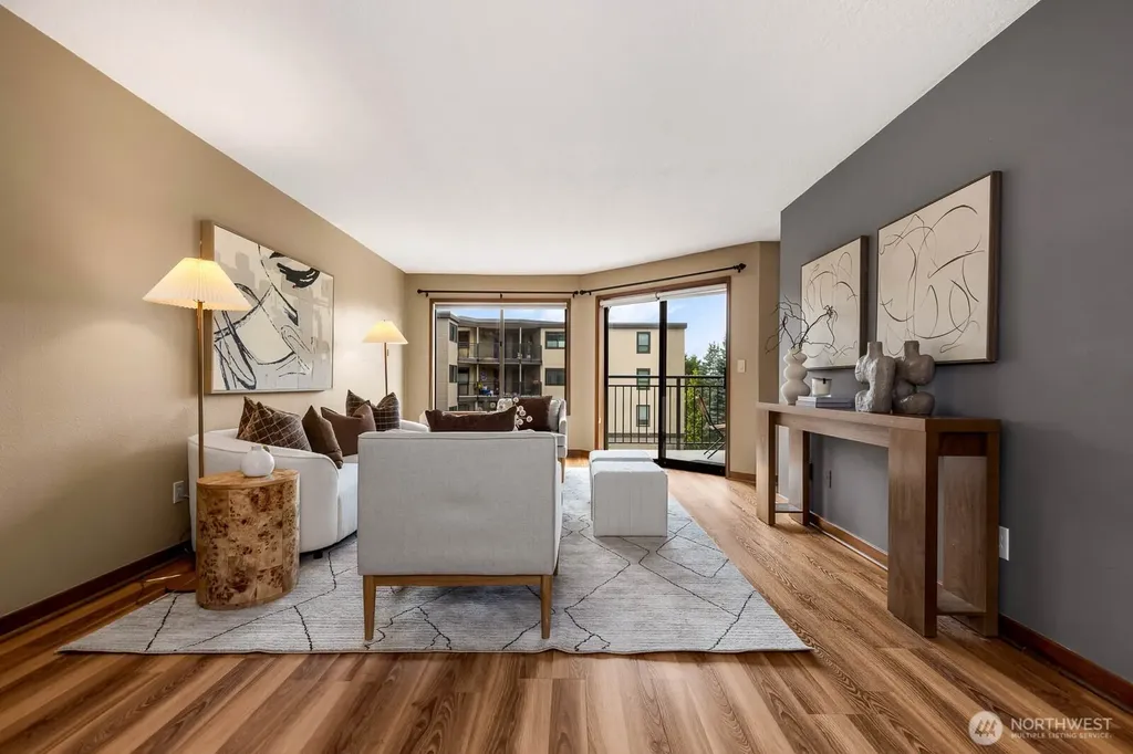 1070 5th Avenue S Edmonds WA 98020