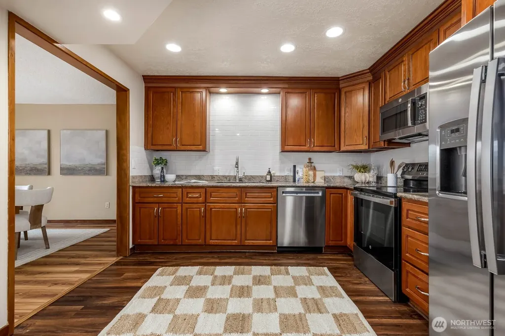 1070 5th Avenue S Edmonds WA 98020